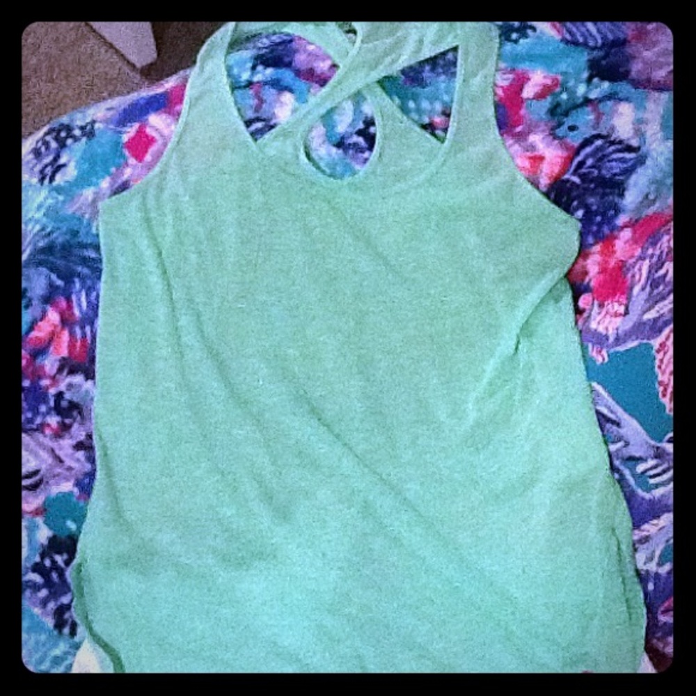 Lilly Pulitzer green none sleeve Tank top.